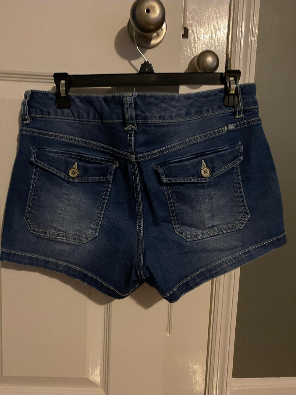 UNIONBAY Women's Dark Blue Denim Shorts - Picture 2 of 2